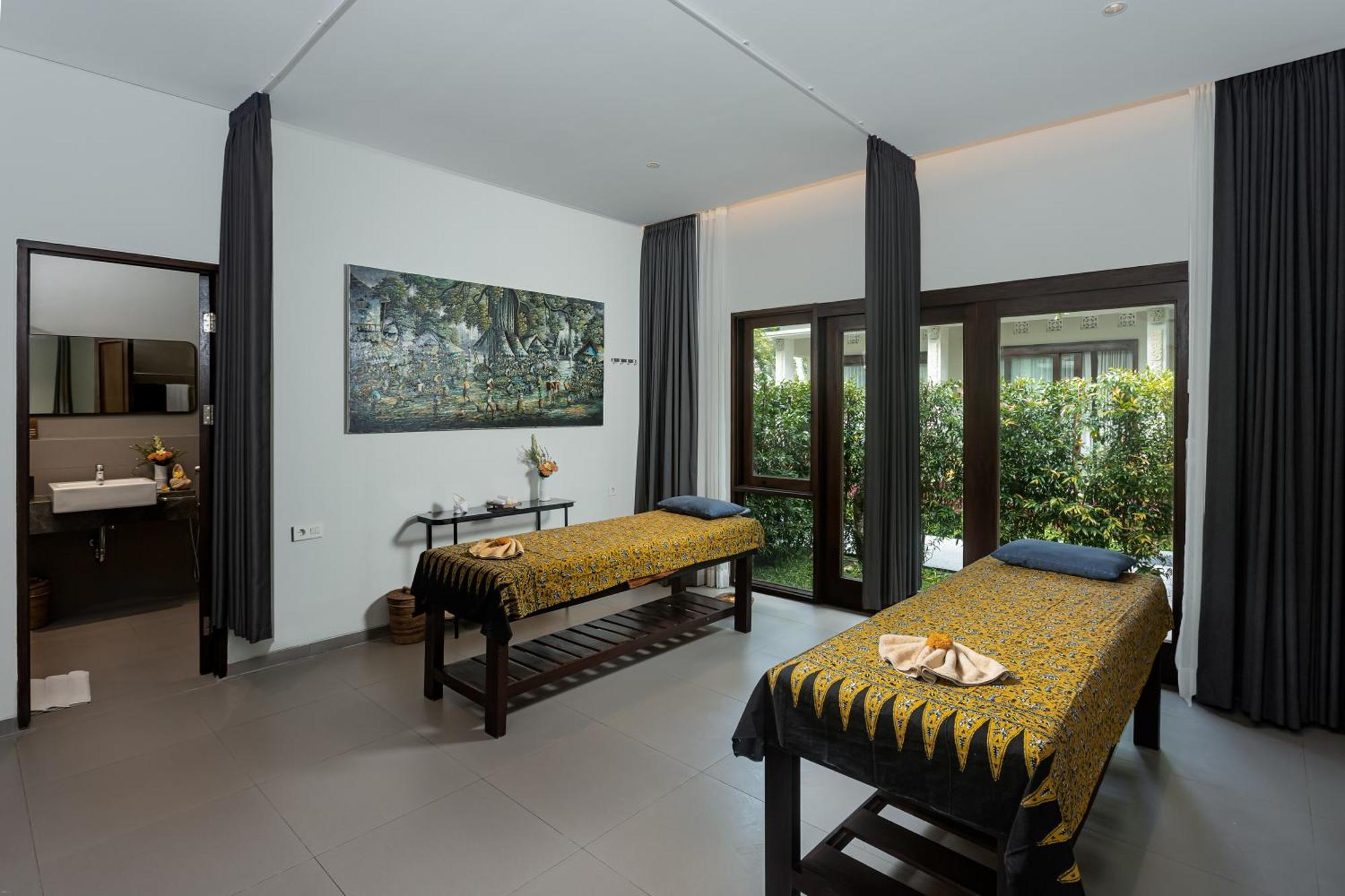 Tapa Agung View Hotel Menanga Ngoại thất bức ảnh